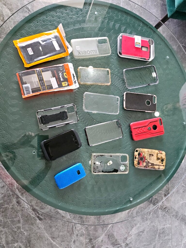 çeşitli telefon kılıfları - 14