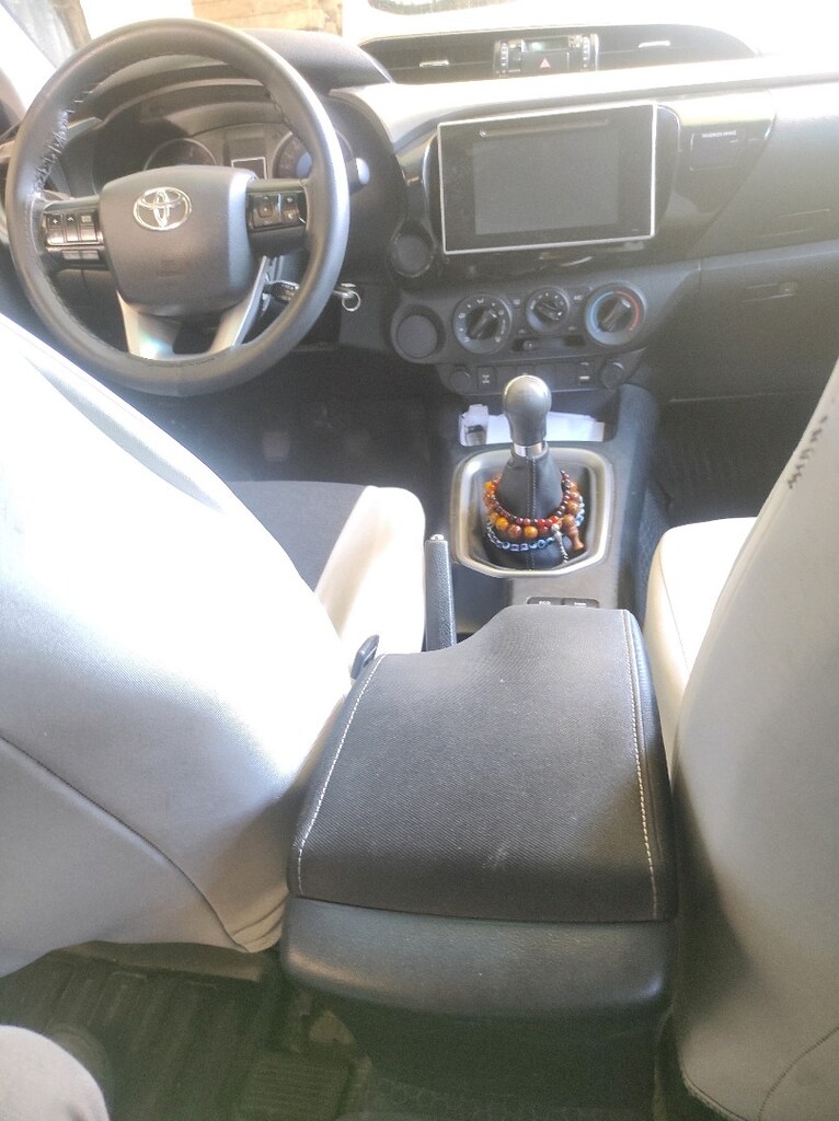 Toyota Hilux 2.4 Adventure Hatasız - 4