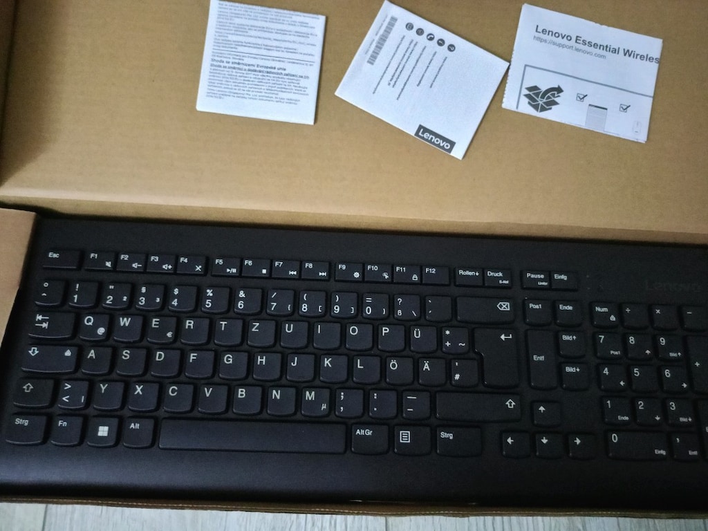 Lenovo Kablosuz Klavye Sıfır ayarında - 3