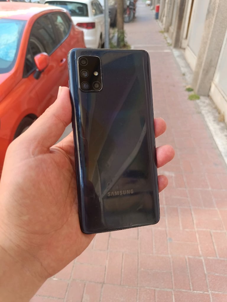 SAMSUNG A71...8ram/128gb - 2