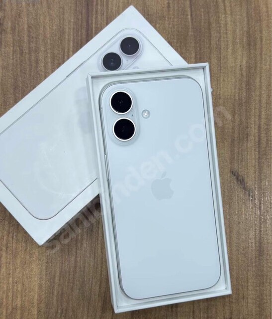 iPhone 16