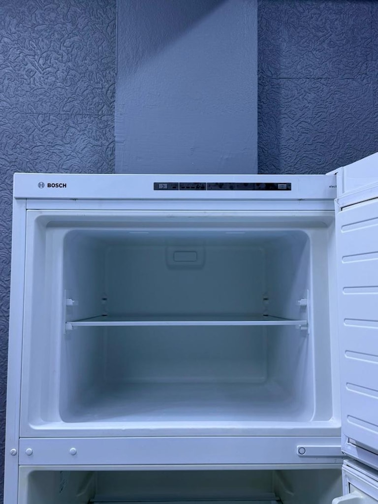 BOSCH STATIK TEMIZ BUZDOLABI - 4