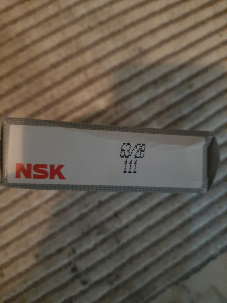 Sıfır NSK 63/28 Rulman 28x68x18 - 2