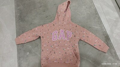 Gap eşofman takımı