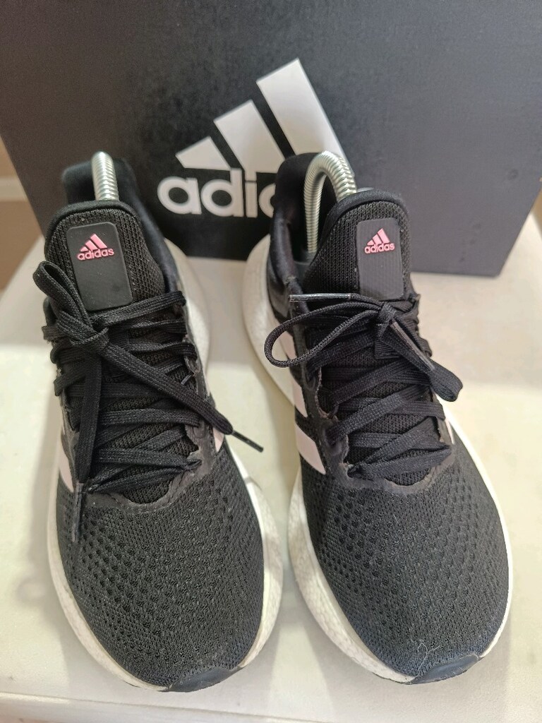 Adidas Pureboost 22 Orjinal sıfır gibi üründür Birkaç kez giyilmis - 7