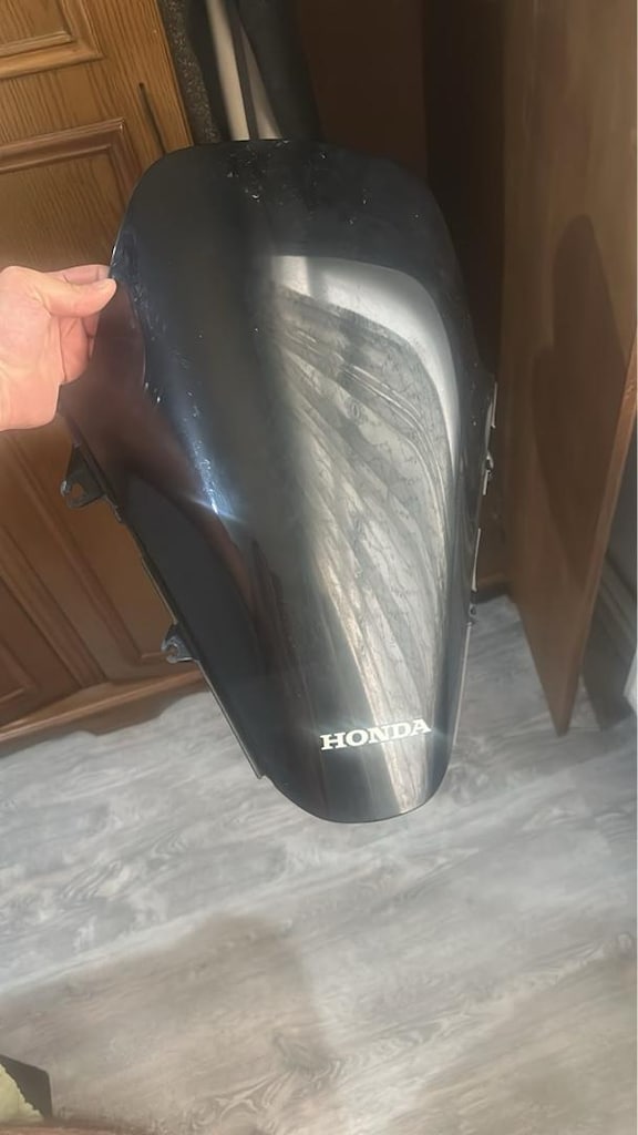 pcx orijinal rüzgarlık - 2