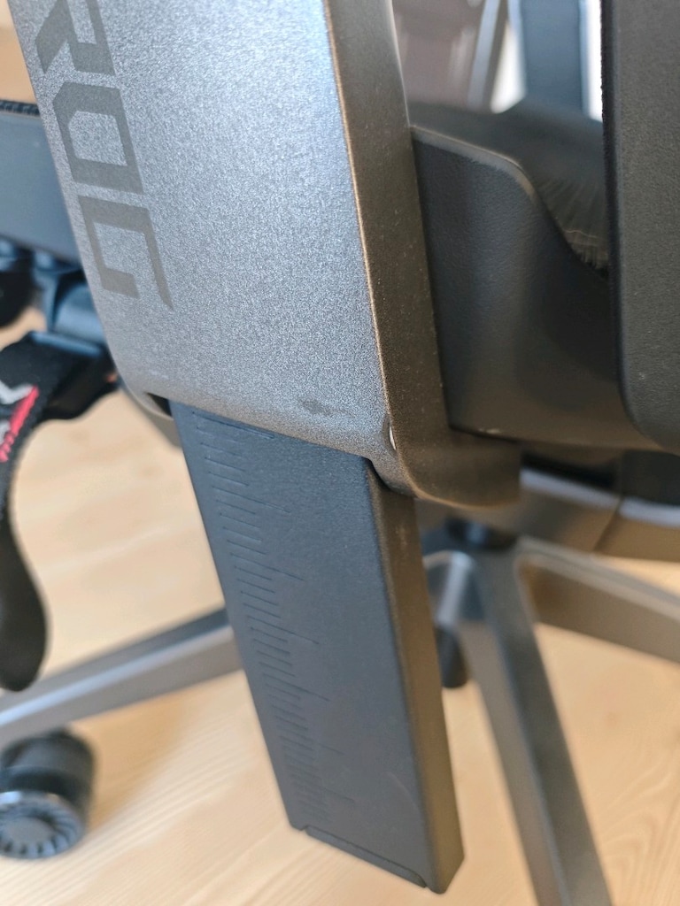 ASUS ROG Destrier Ergo (SL400) - 2
