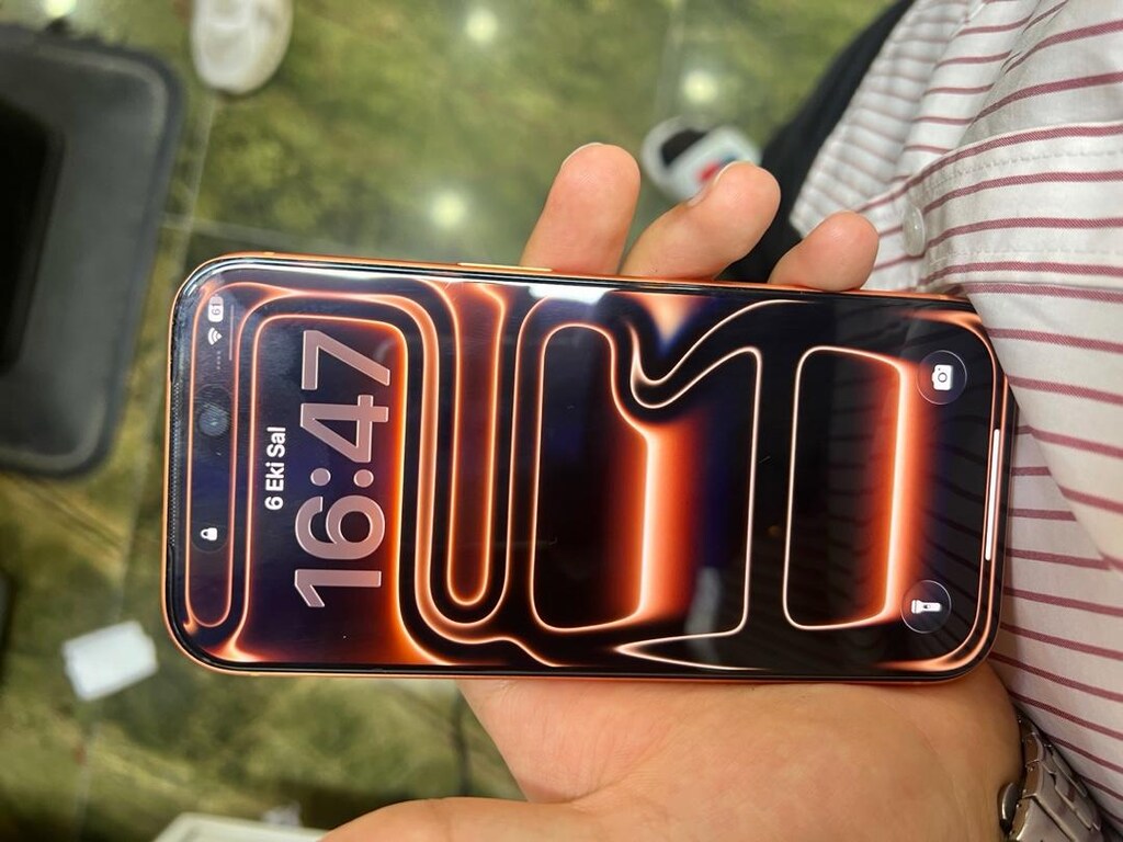 iPhone 17 pro - 2