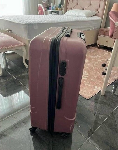 Collezione Büyük Boy Bavul Valiz Kilidli