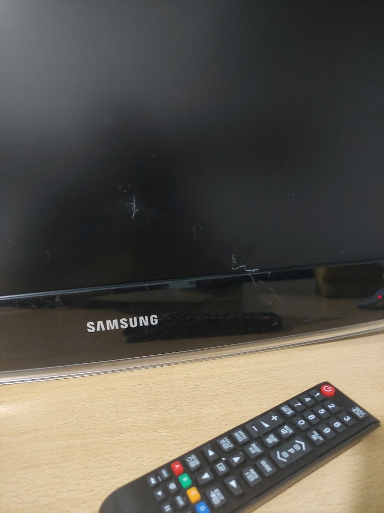 Samsung HD televizyon 55 ekran ekranlar yuzeysel çizik mevcut - 6