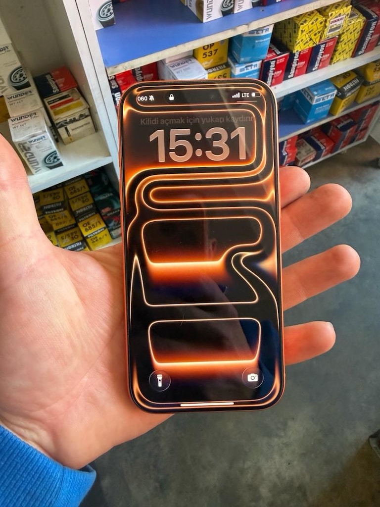 İPHONE 17 PRO 256GB - 6