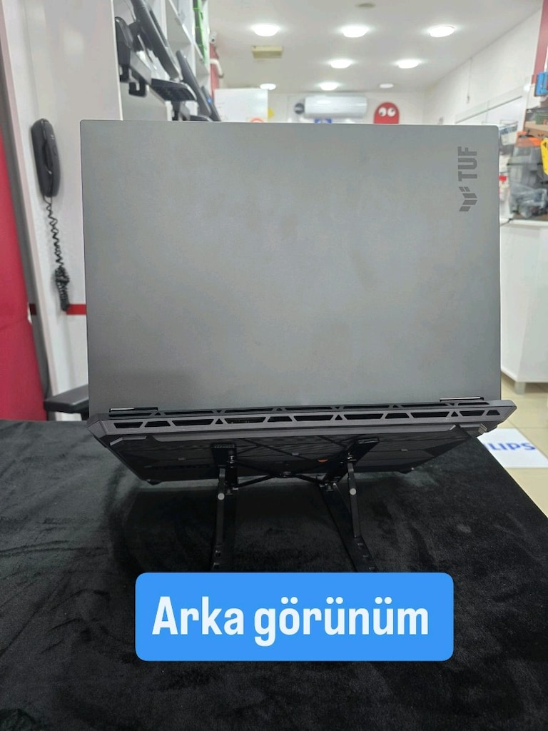 ASUS TUF GAMING F16 – RTX 5050 8 GB – 32 GB RAM - 9