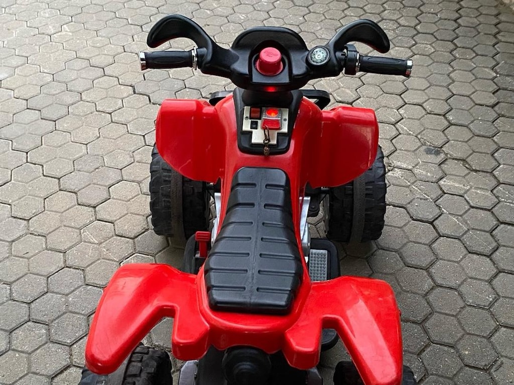 Pilsan akülü ATV - 2
