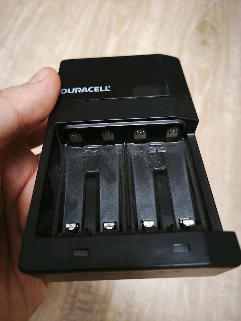 Duracell pil şarj cihazı AAA VE AA - 4