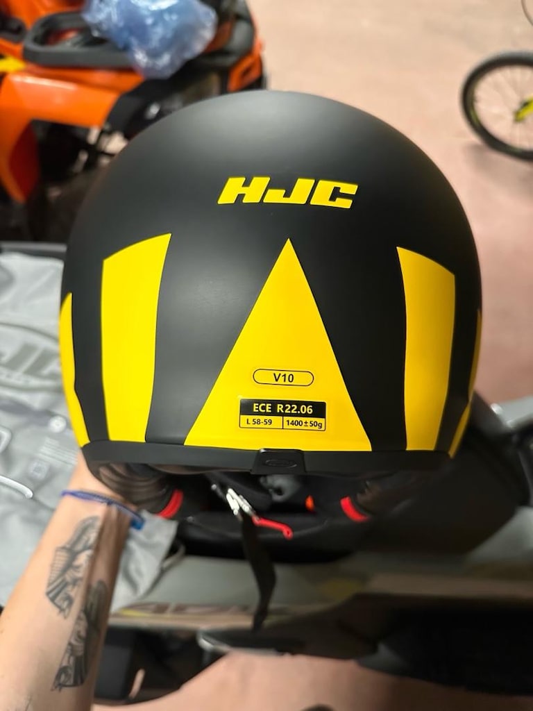 hjc v10 kapalı motorsiklet kaskı - 3
