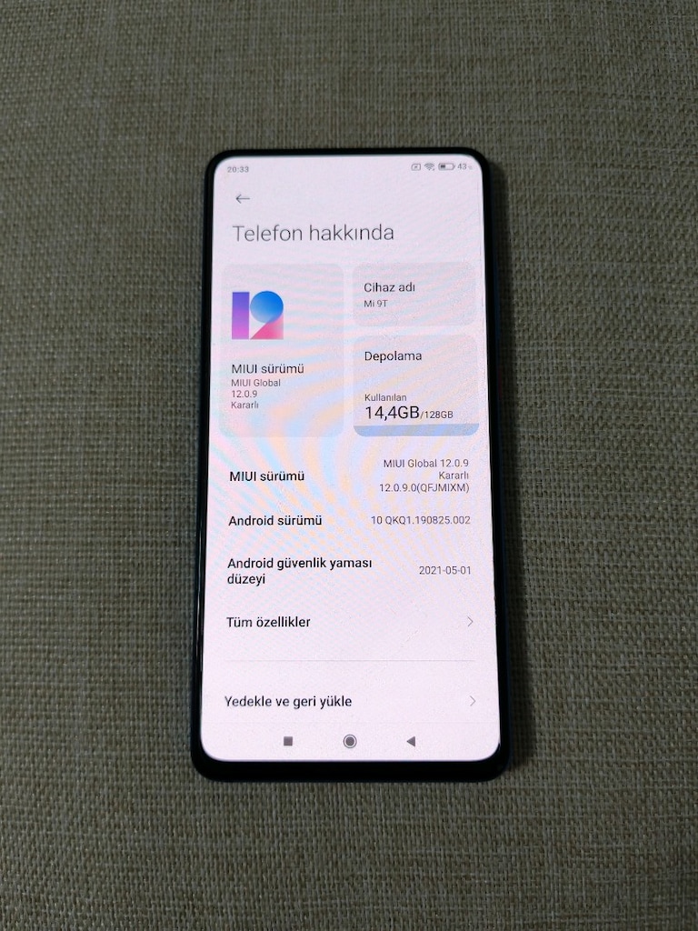 Xiaomi Mi 9T 128gb hafiza 6gb rem düz redmi modeli degildir son 4000tl - 3