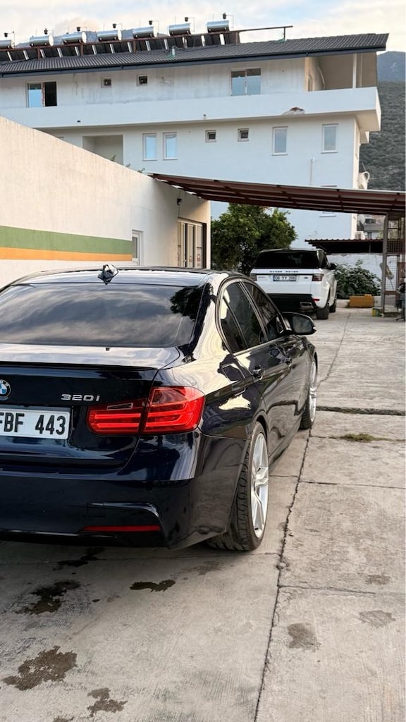 TERTEMİZ HATASIZA YAKIN KM DÜŞÜK F30 - 5
