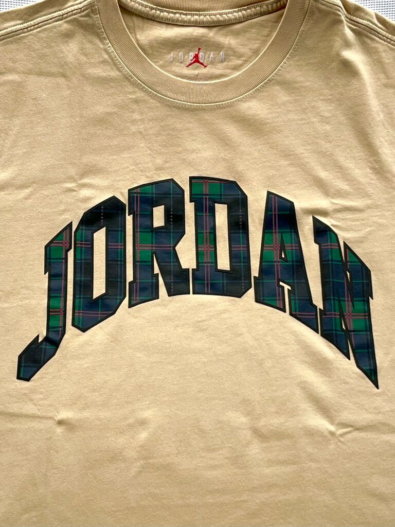 Jordan Holiday Essential Tişört - 3