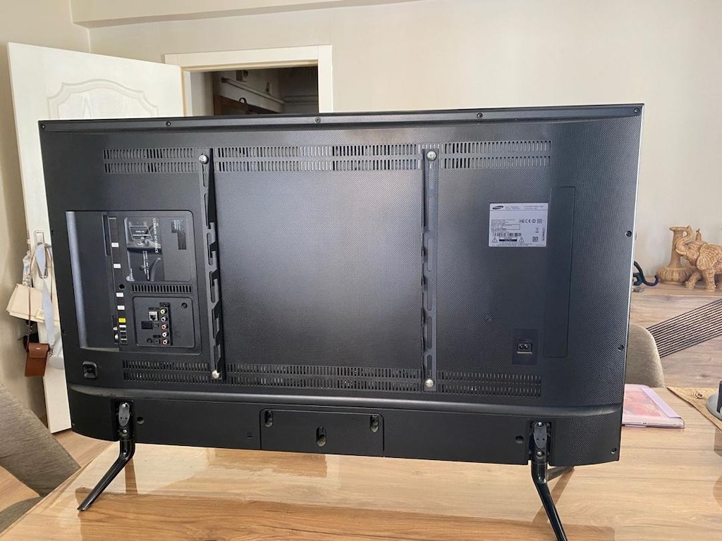 Samsung UE48JU607OU Model - 3