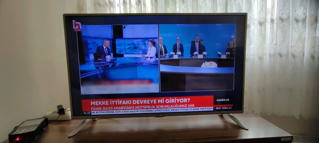 LG TV. 42" 106 Ekran - 3