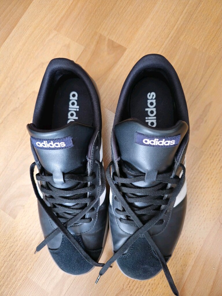 ADIDAS SPOR AYAKKABI 43 NUMARA - 2