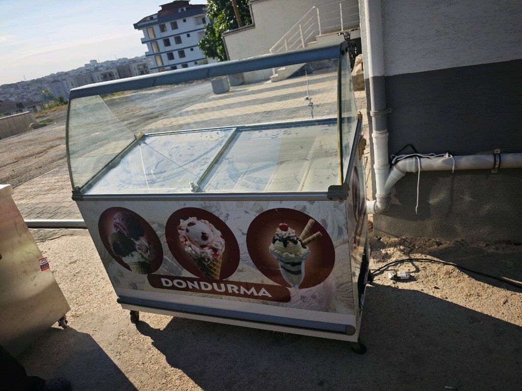 DONDURMA DOLABI SOĞUTMASI İYİ 7 GÖZLÜ UĞUR - 3