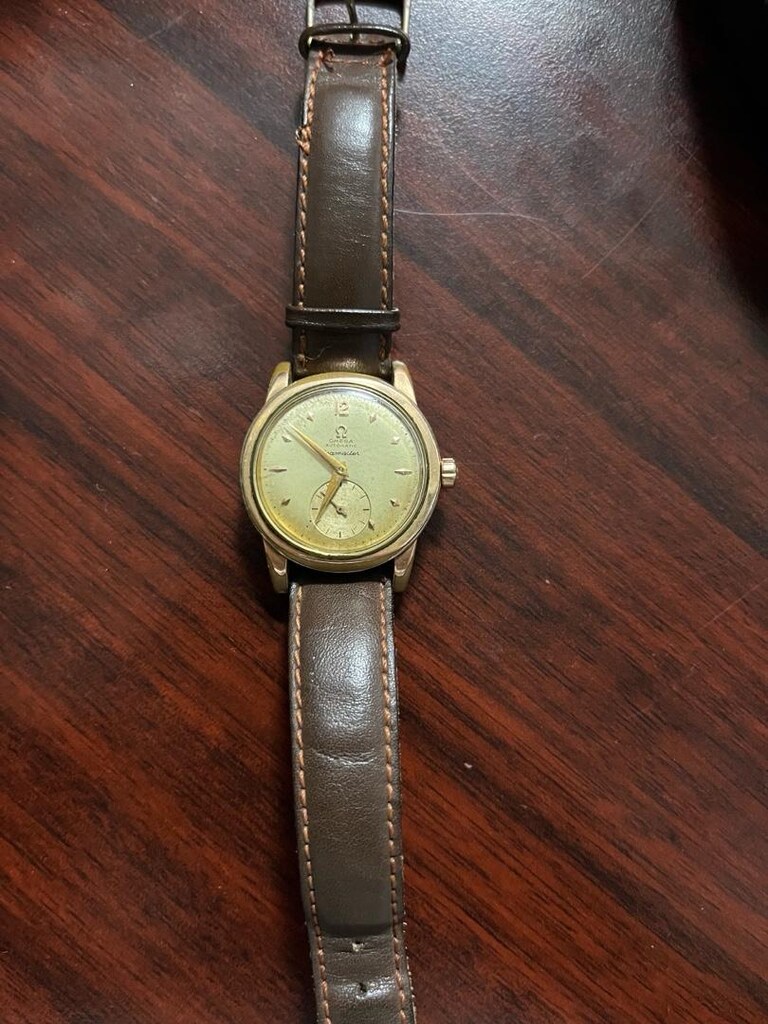 yaşlı bir ürün omega kol saati - 3