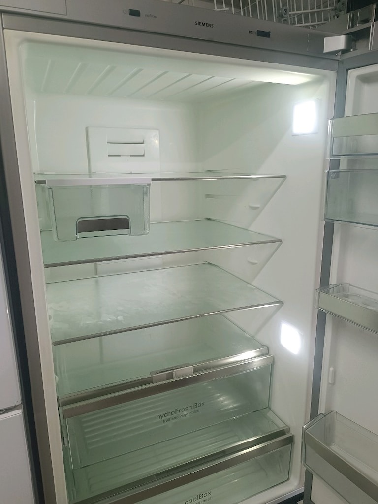 Siemens gri Alttan Donduruculu 500 litre Nofrost Buzdolabı - 11
