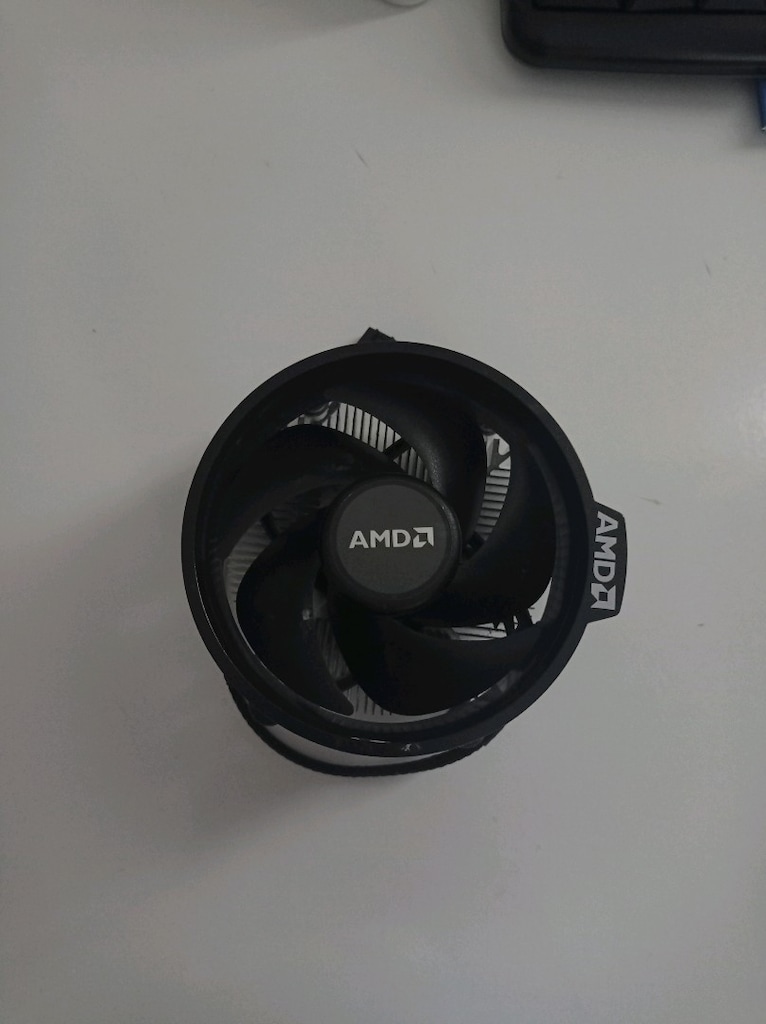 AMD Stok Fan - 3