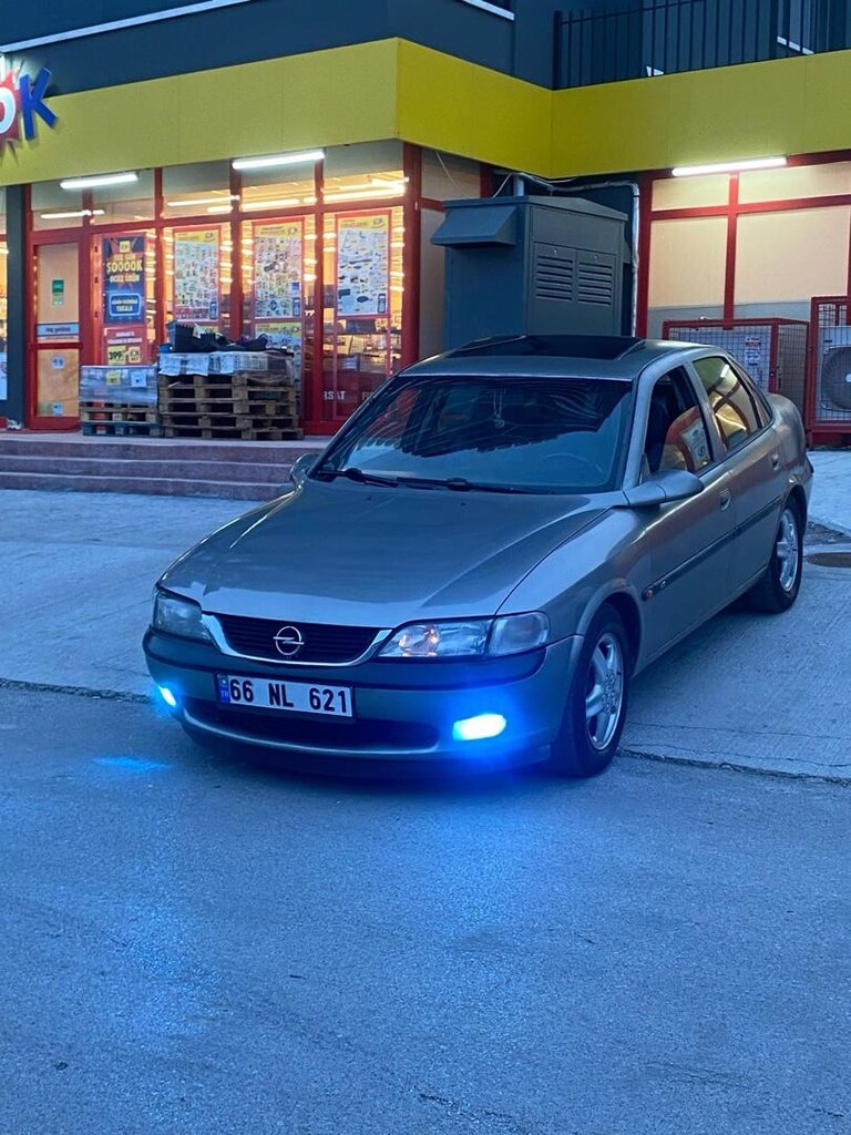 opel vectra b - 2