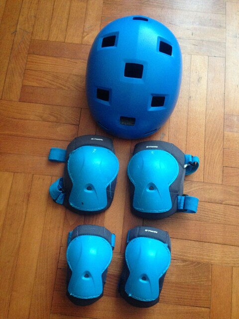 Kask Dizlik Dirseklik Paten Kaykay Scooter Bisiklet BEDEN XS