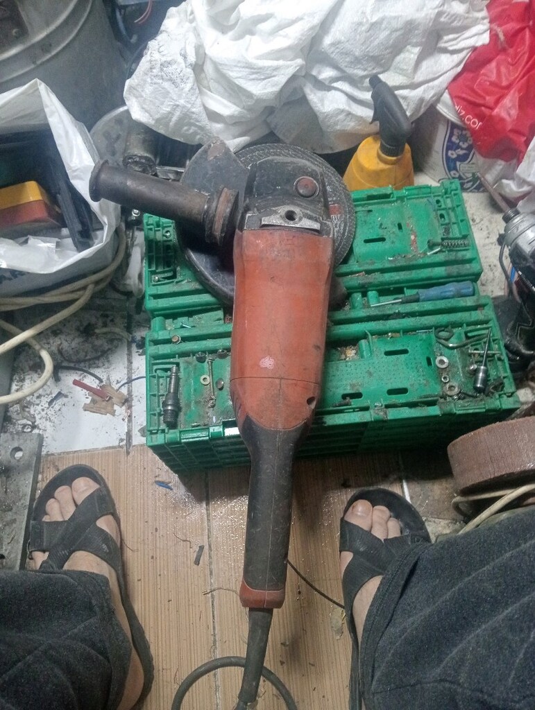 hilti AG 230.20D - 3
