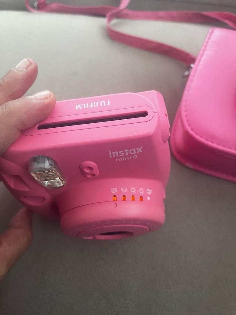 Instax Mini 9 ve Çantası - 3