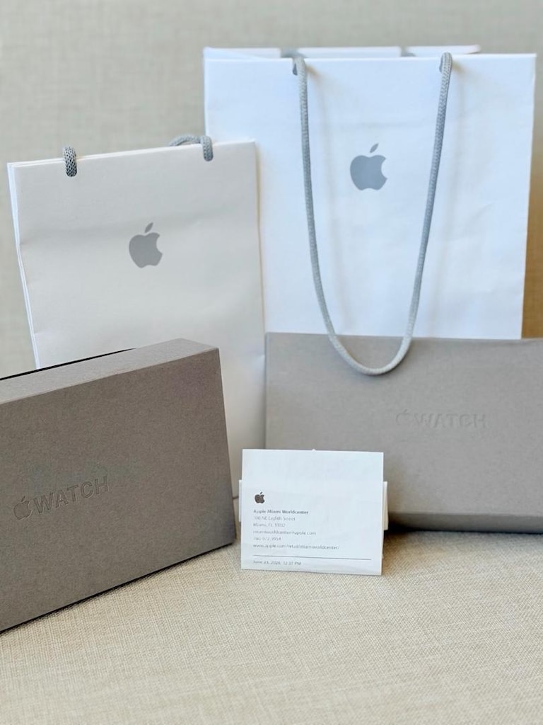 SIFIR KAPALI KUTU-Apple Watch Ultra 3-Black Titanium-Milanese Loop - 2