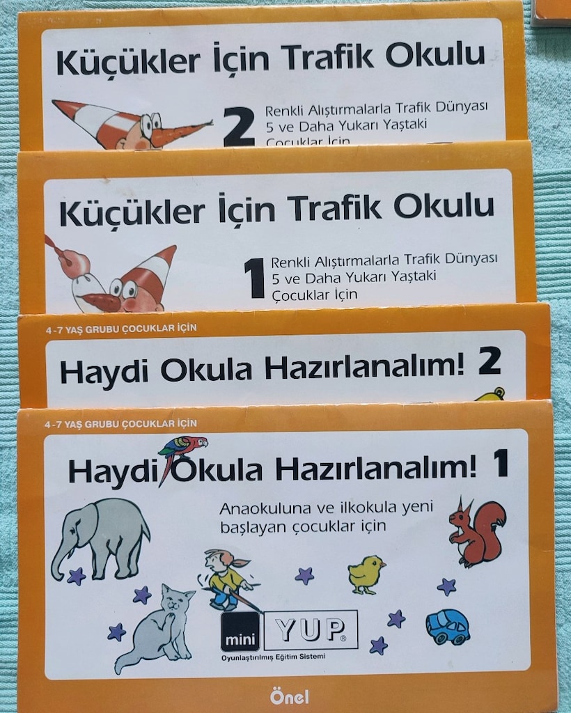 MiniYup Öğrenme Seti Kontrol Kutusu ve 12 adet kitabı - 10