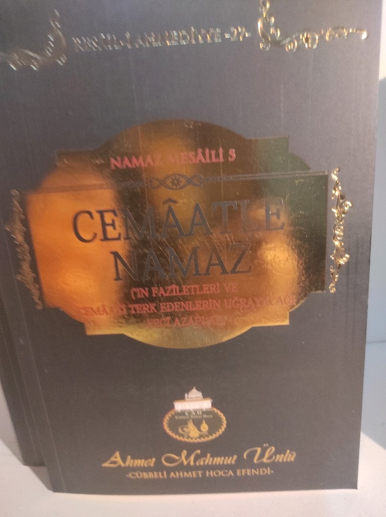 Ahmet Mahmut Ünlü 16 kitap ve bir hafız boy kuran - 15