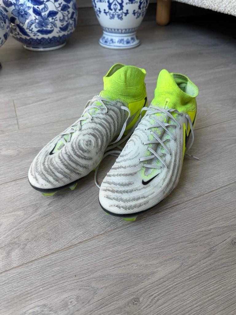Nike Phantom Luna Elit Krampon 44 - 13