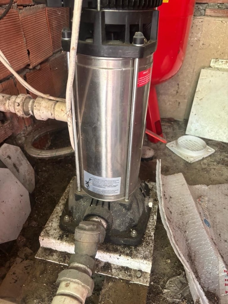 Suadiye teslim tertemiz sağlam İtalyan malı Hidrofor - 5