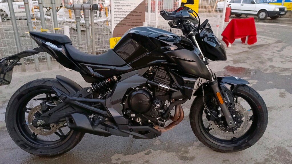 Eşi benzeri yok TR de TEK 650NK 2023 model 12 bin km - 4