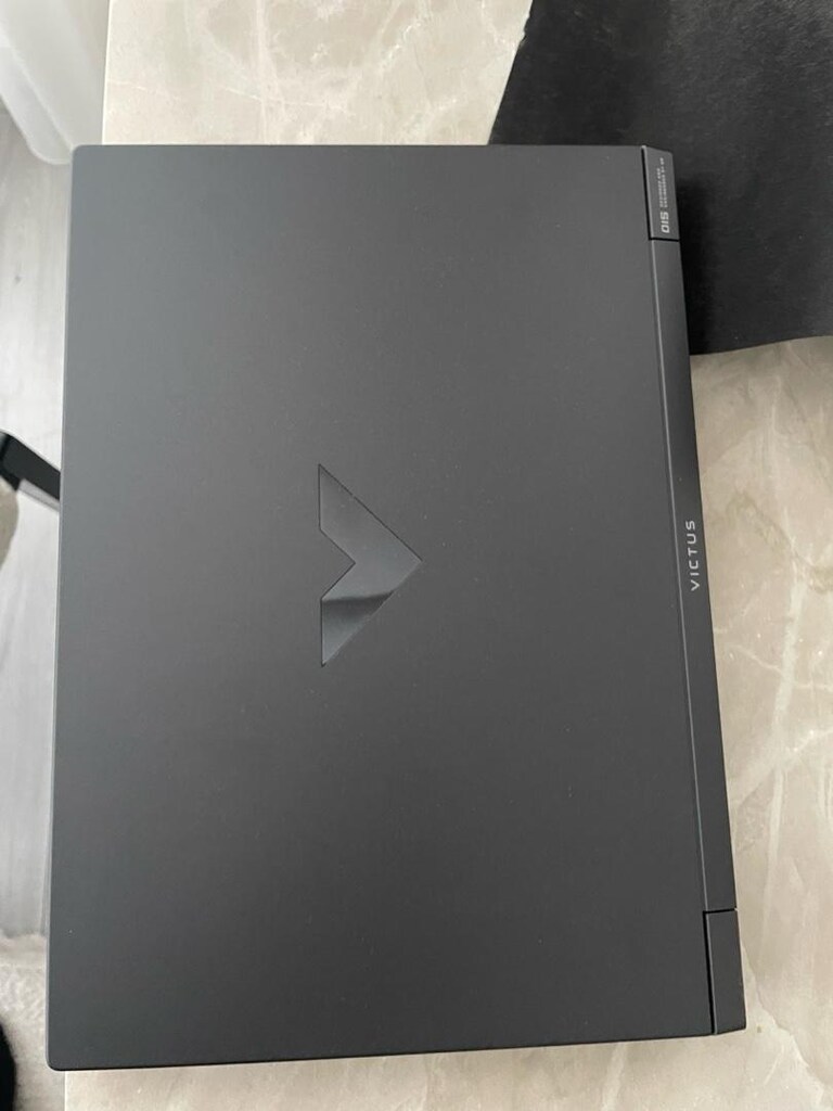 HP VICTUS RTX 5050 16 RAM i5 CORE LOGITECH G PRO MOUSE CORSAIR HS55 - 3