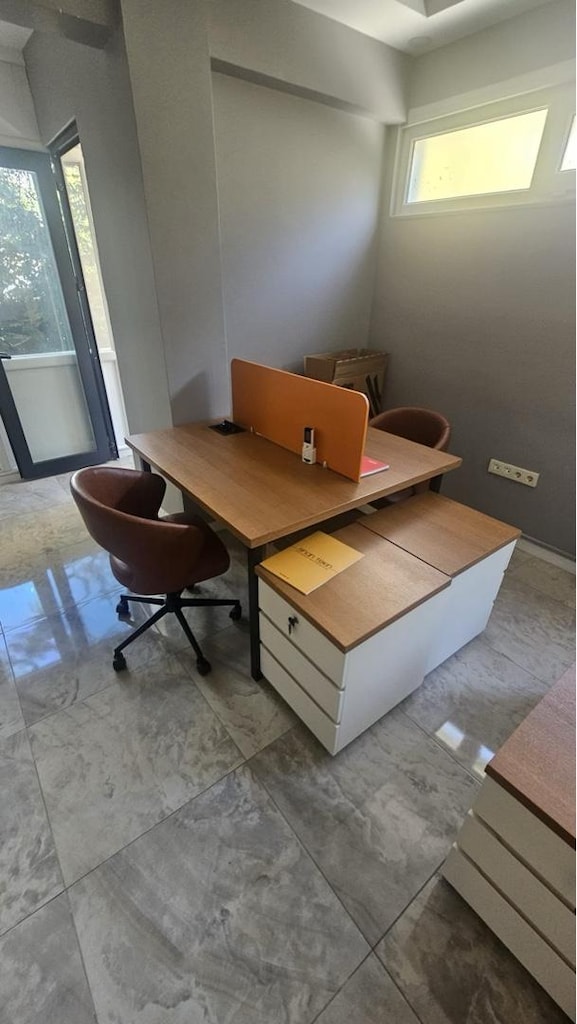 HİÇ KULLANILMAMIŞ TASARIM OFİS MOBİLYALARI - 3