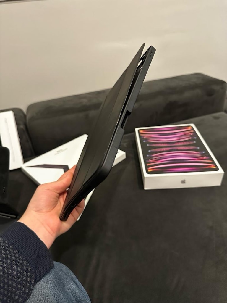 Apple iPad Pro 12.9 Magic Keyboard Orijinal 5./6. Nesil Kutulu - 4
