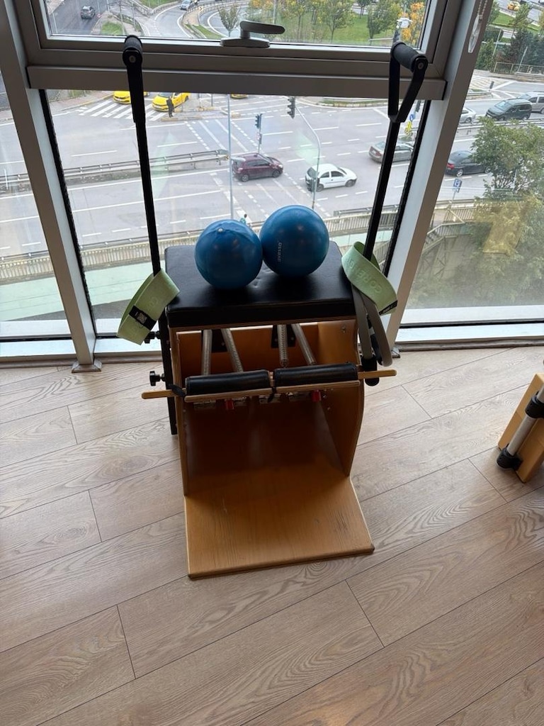 barrel chair bendis pilates - 3