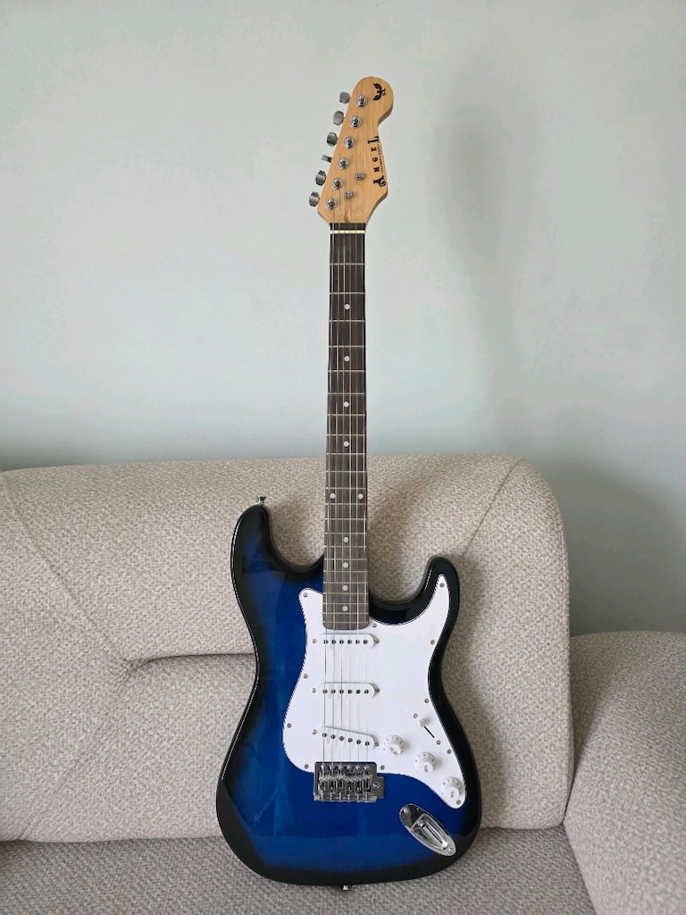 Gitarım kılıfı, kablosu ve penalarıyla birlikte satışta - 6