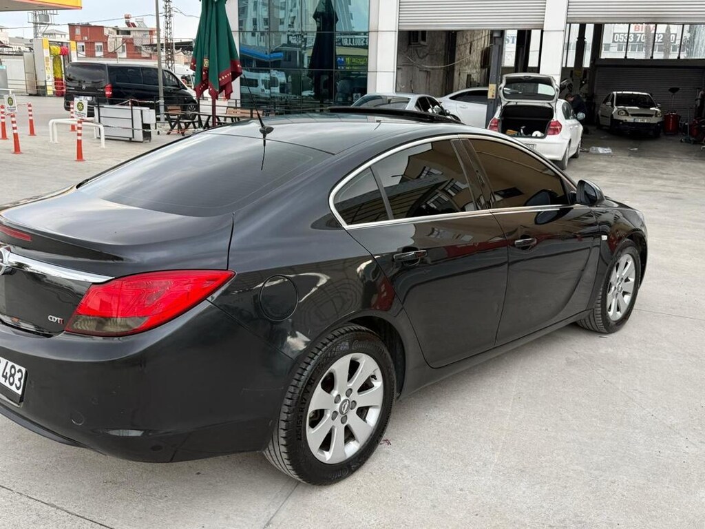 aracım 2011 model opel ınsıgna sanruflu - 9