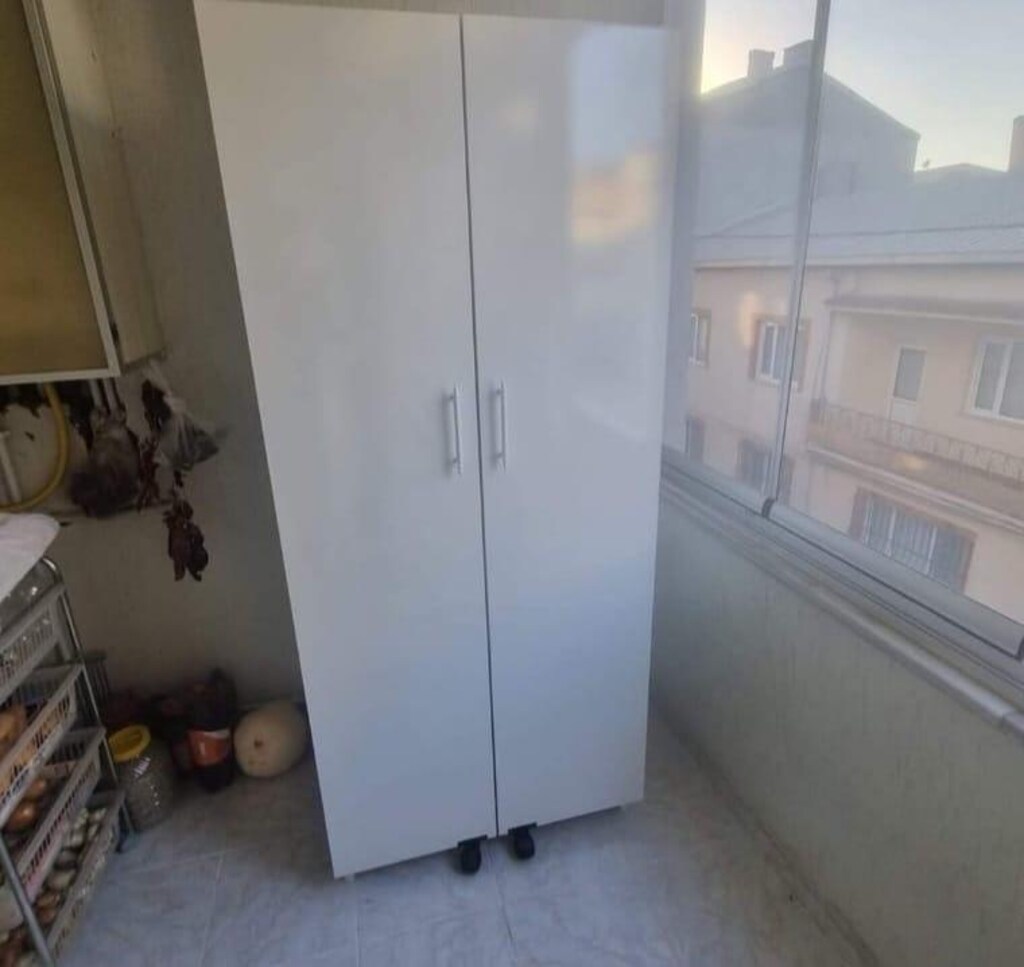 Tekerlekli Kiler Dolabı - 3