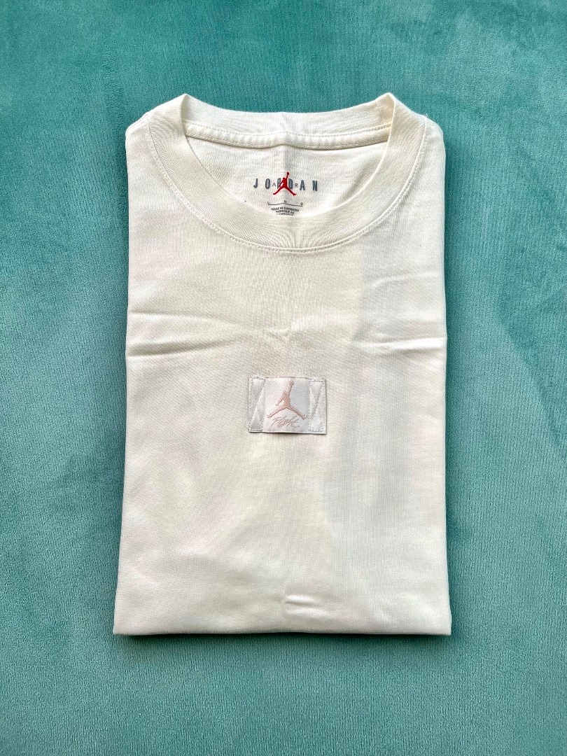 Jordan Flight Essential 85 Tişört