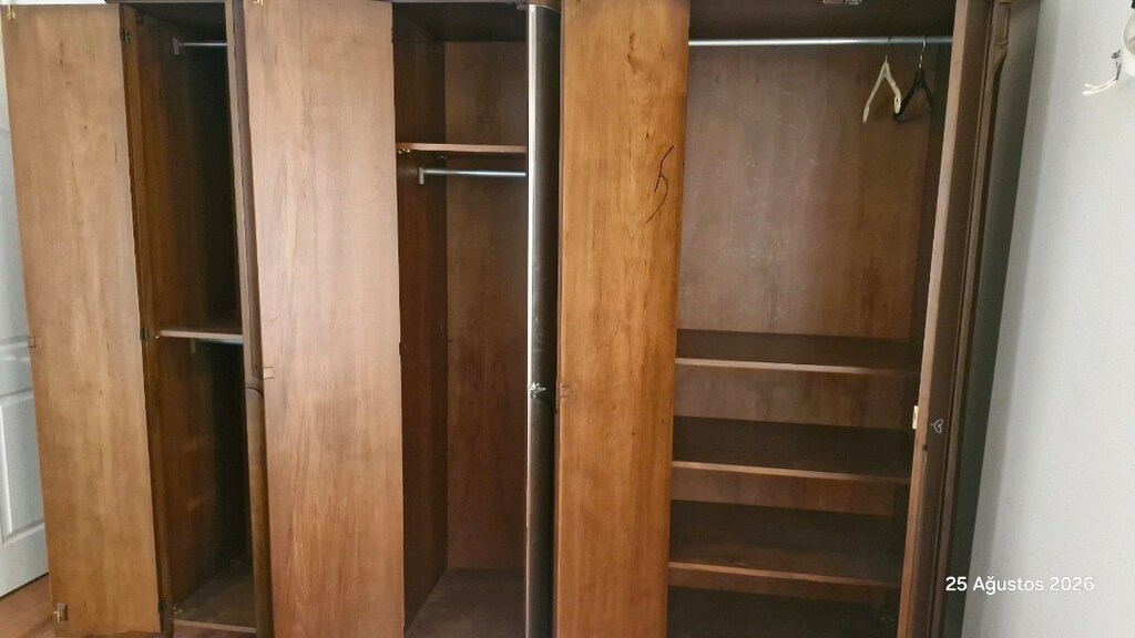 Masif Ahşap Yatak odası ve Salon takımı - 9