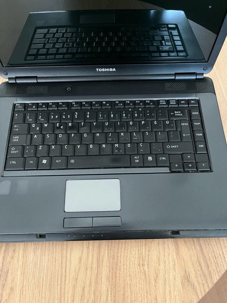 toshiba laptop - 2