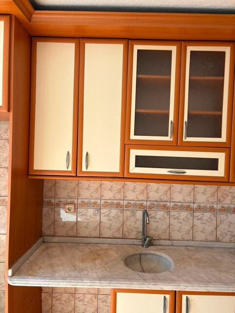 SAF MERMER VE MDF SAĞLAM MUTFAK DOLABI HIZLI OLANA VERİLİCEKTİR